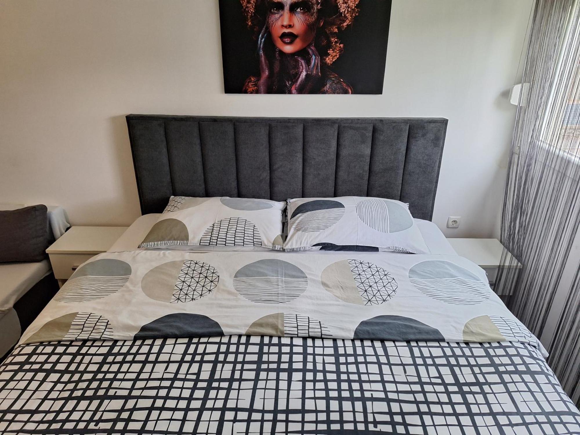 Apartment Sven Vinkovci Eksteriør bilde